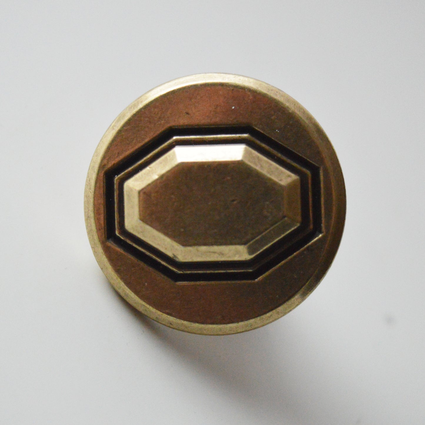 15.385.35.12 Bronze furniture knob Classic metal furniture knob