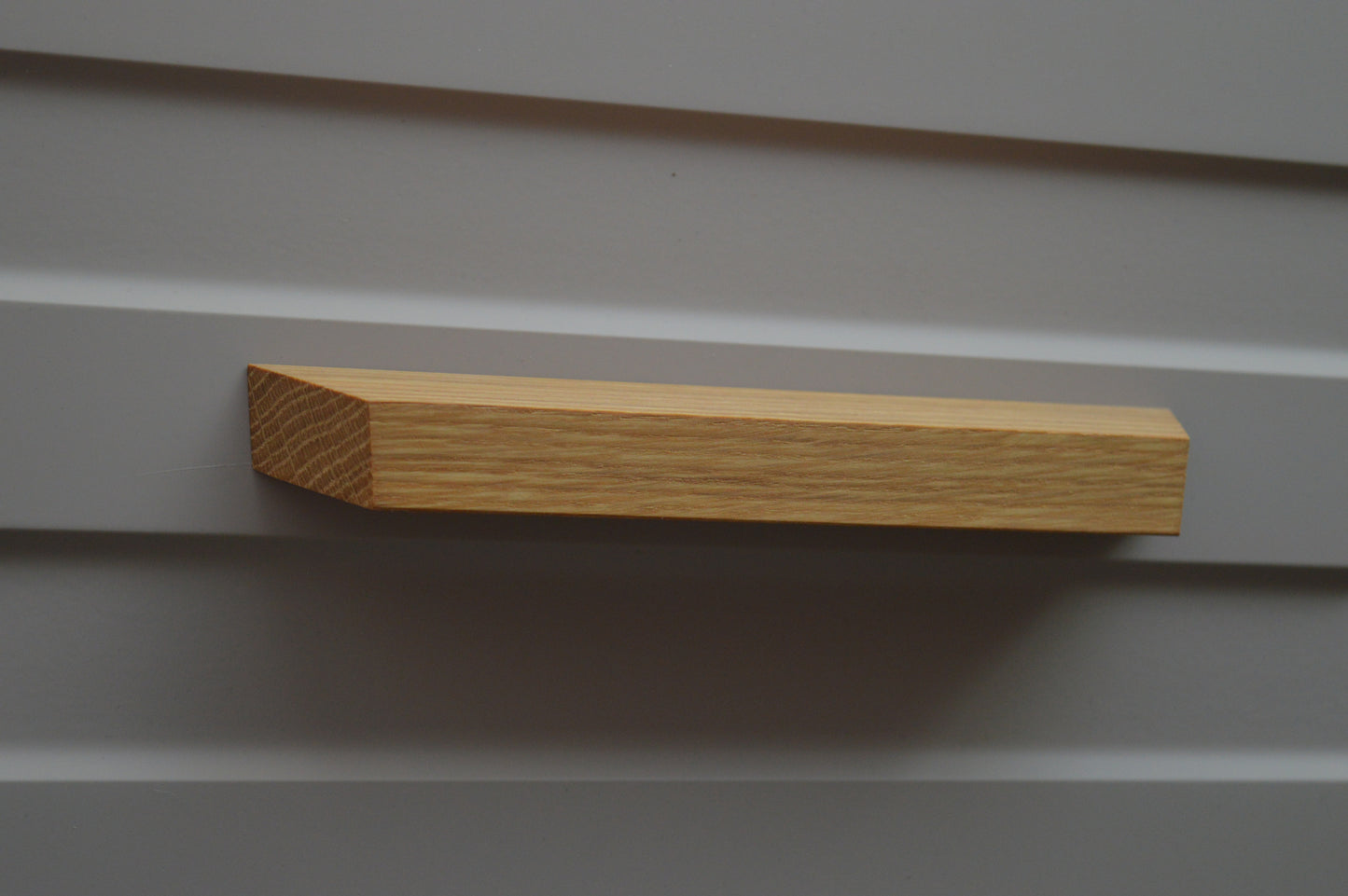 Udine modern Solid Wood furniture handle