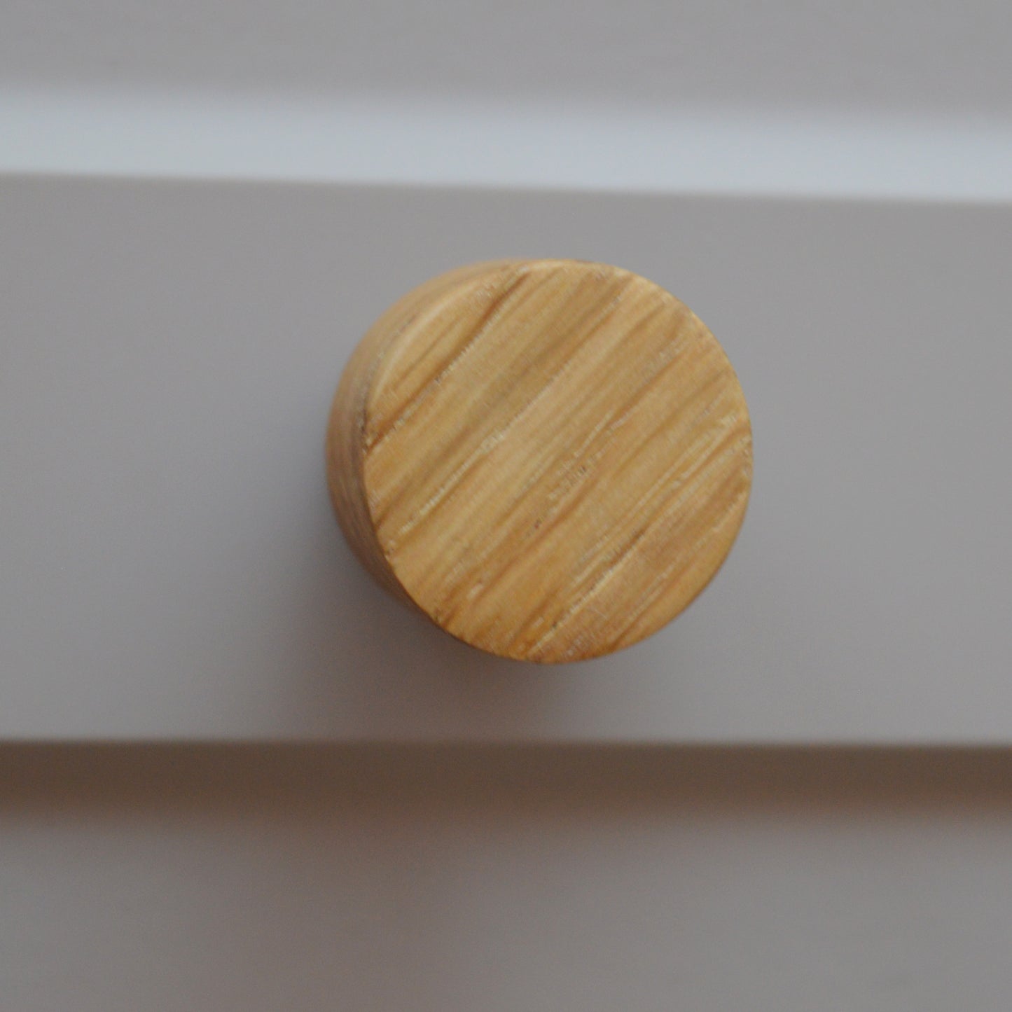 Kiel solid wood furniture knob