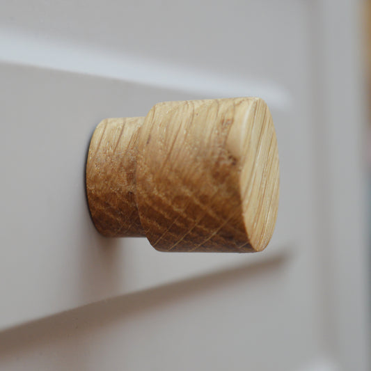 Kiel solid wood furniture knob