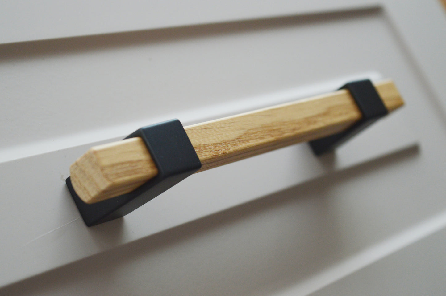 Beam Metal and Wood Furniture Handle
