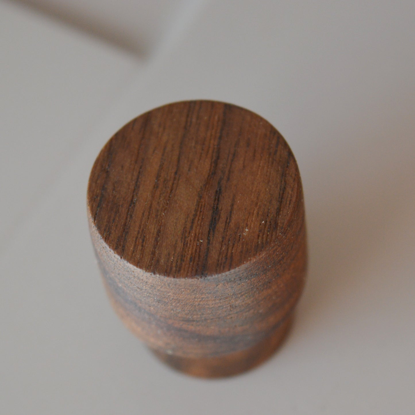 Kiel solid wood furniture knob