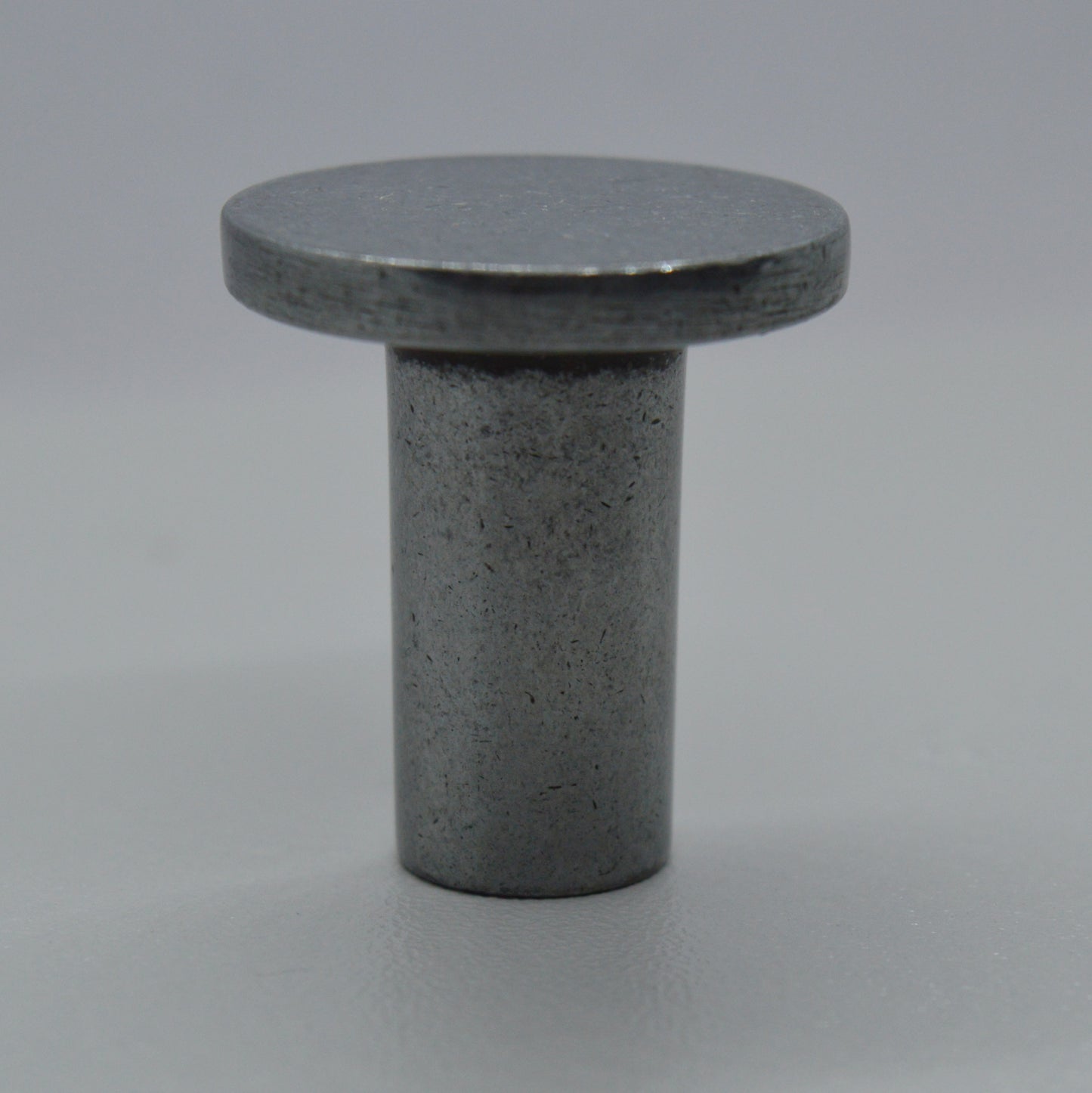 Ellie metal furniture knob