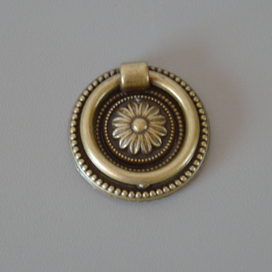 15.24.38.12 Bronze furniture knob Classic metal furniture knob