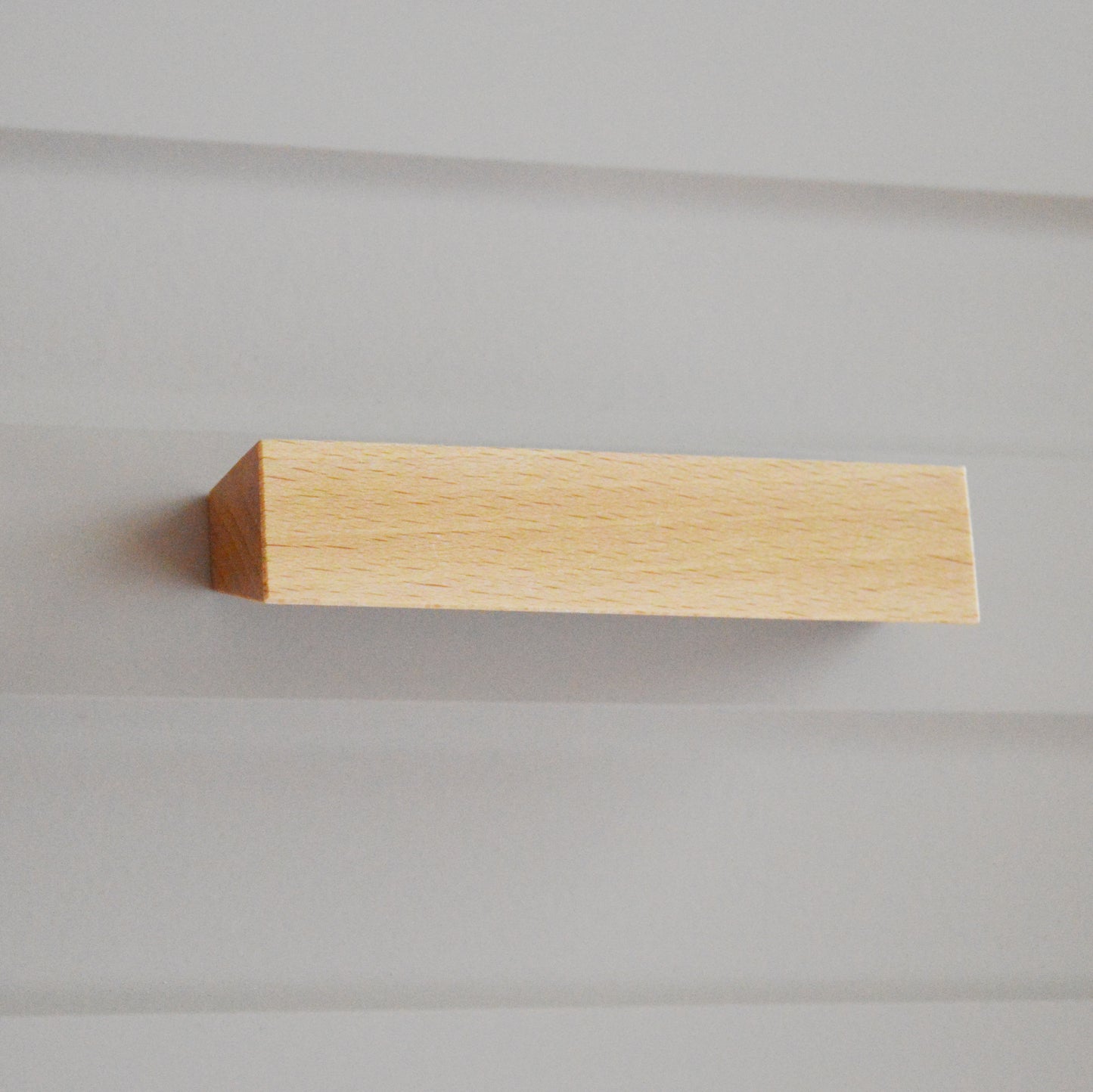 Ravenna modern Wooden furniture handle, lacquered beech