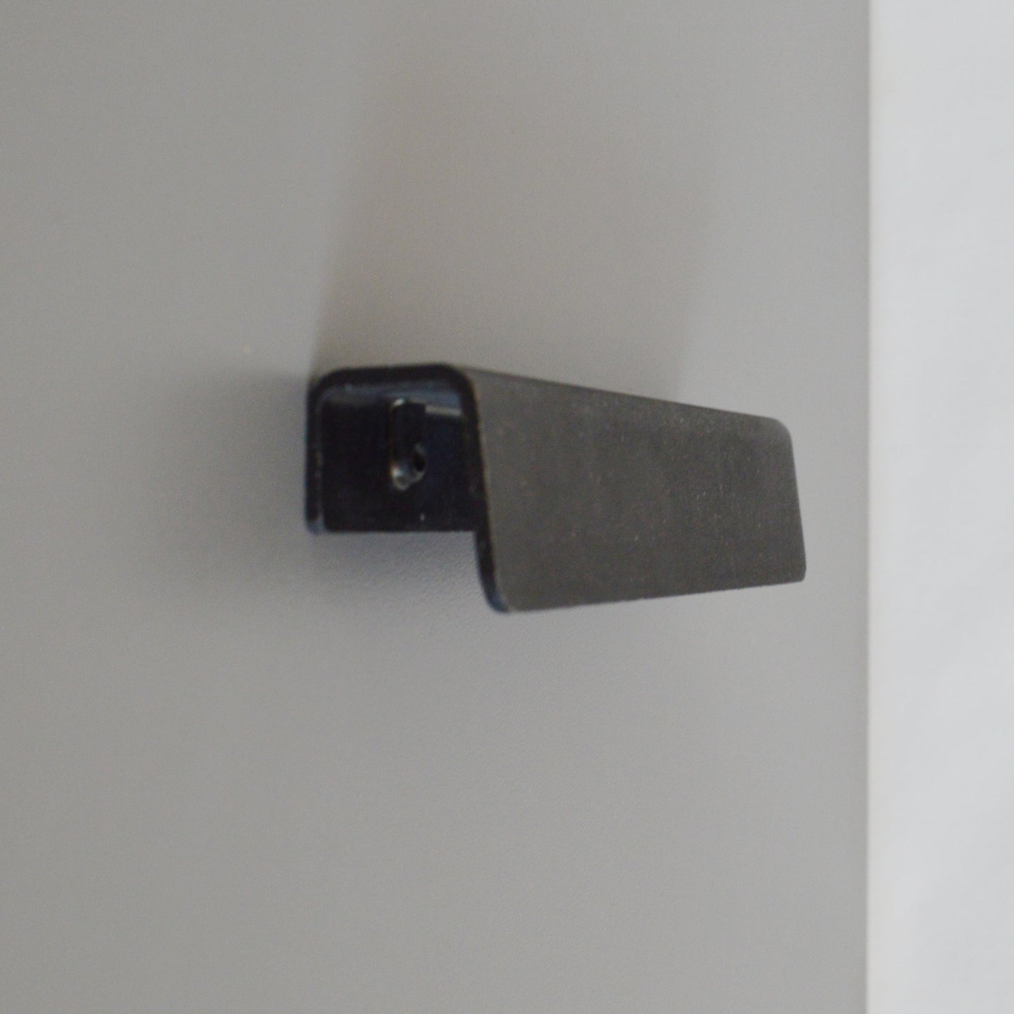 Linea Metal Furniture Handle