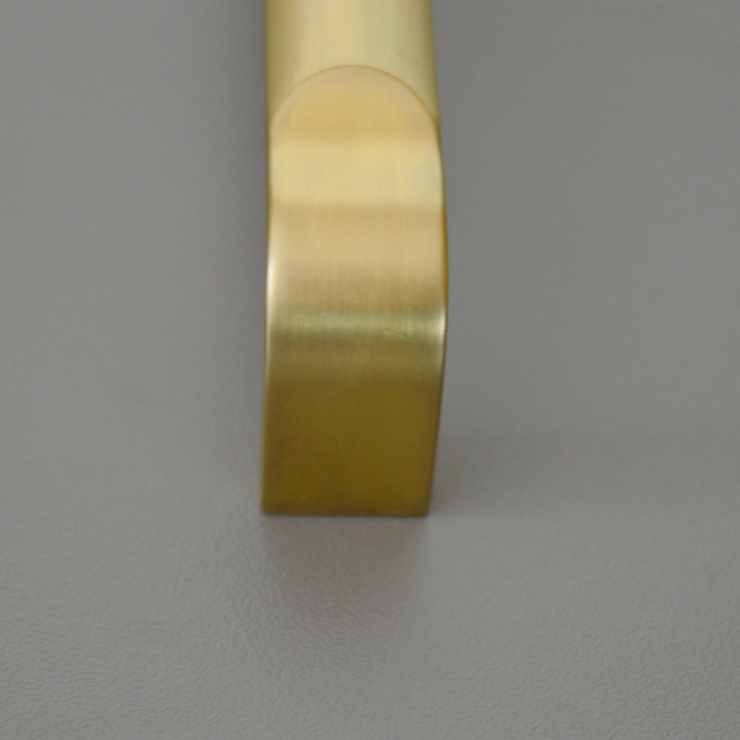 Flint modern metal furniture handle
