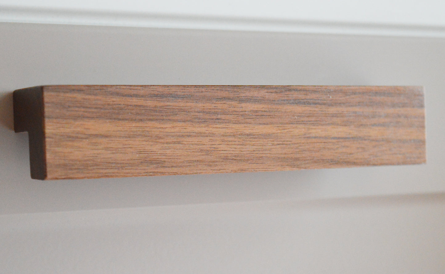 TOGA modern Solid Wood furniture handle