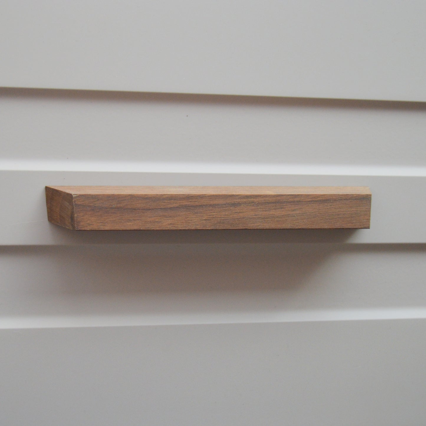 Udine modern Solid Wood furniture handle