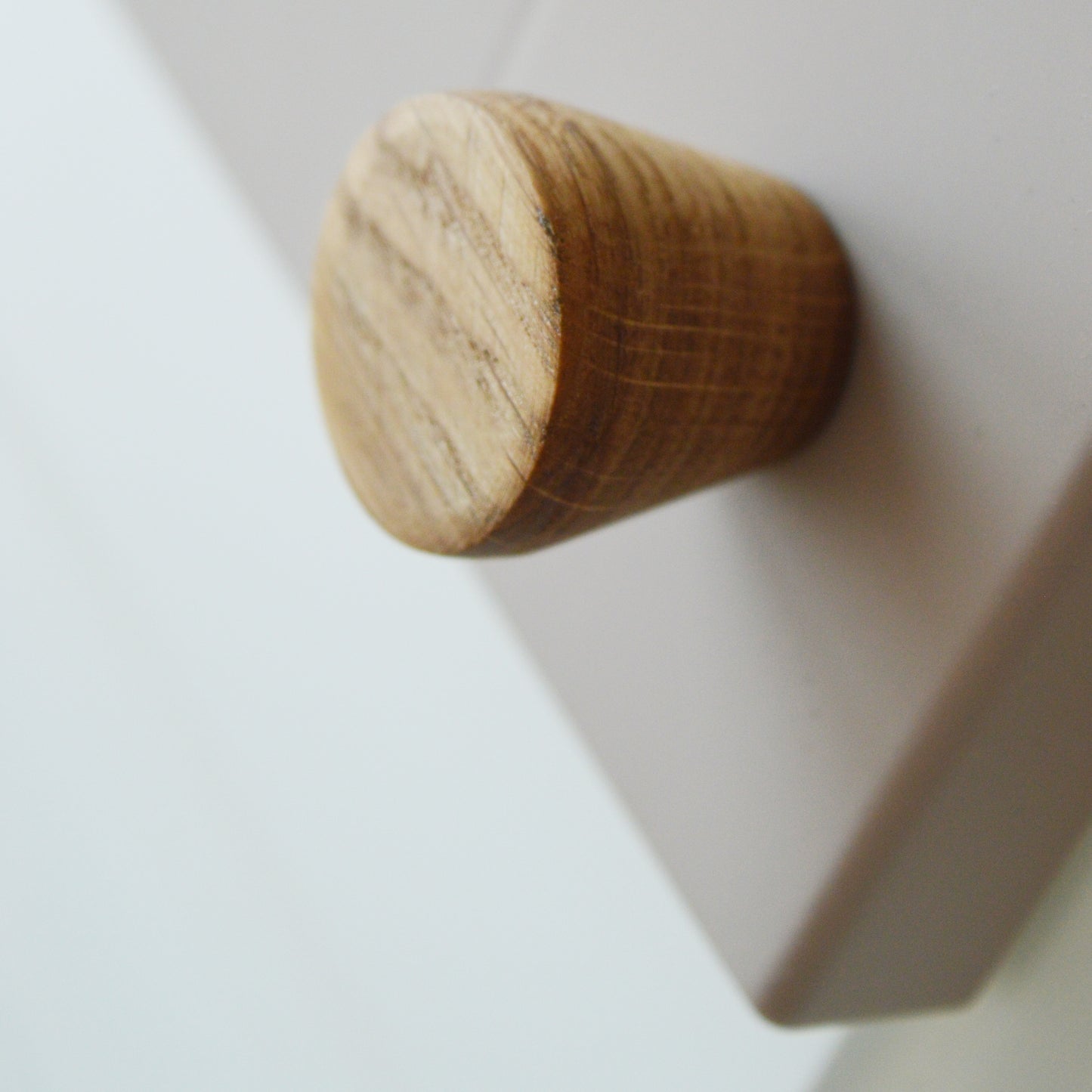 Oslo solid wood furniture knob