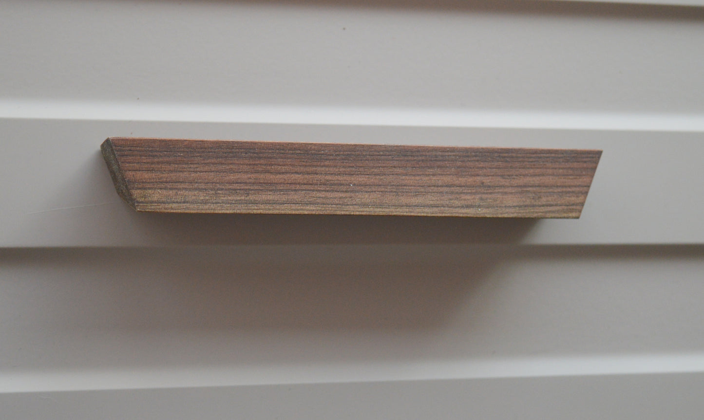 Cortona modern Wooden furniture handle, oiled wood