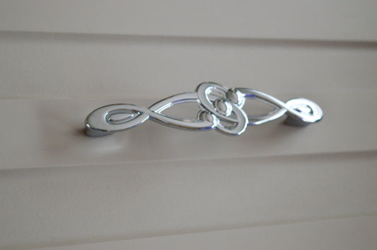 15.193.128  Furniture handels Classic metal handles