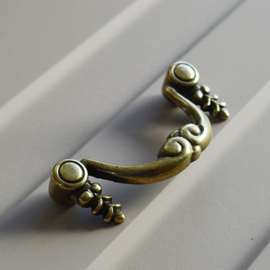 15.224 Drawer handle Furniture handle Antique cabinet handle