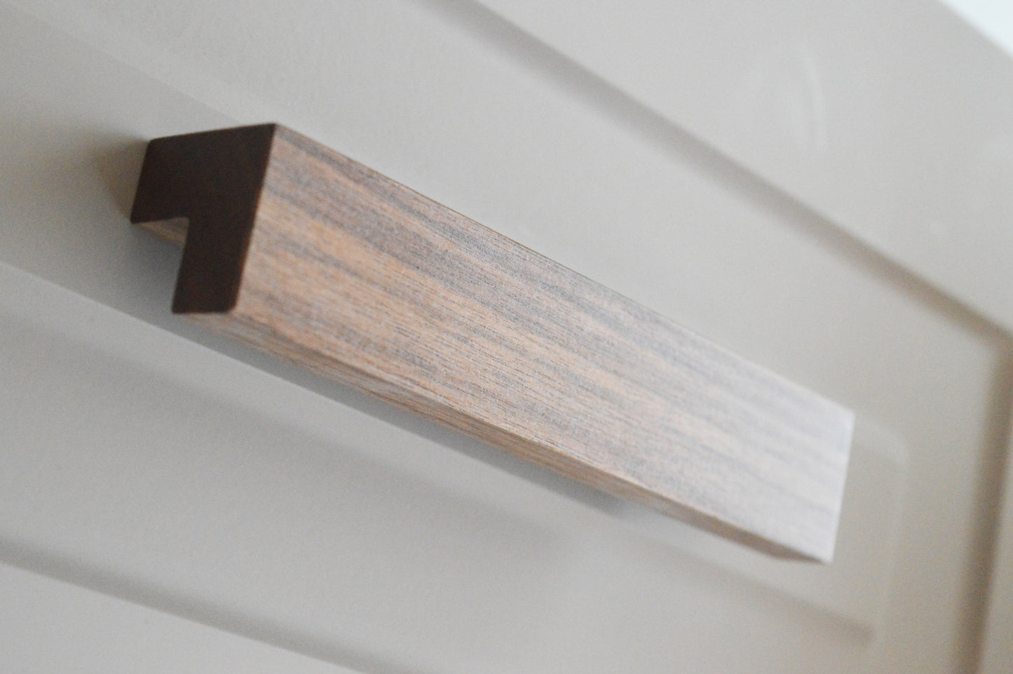 TOGA modern Solid Wood furniture handle