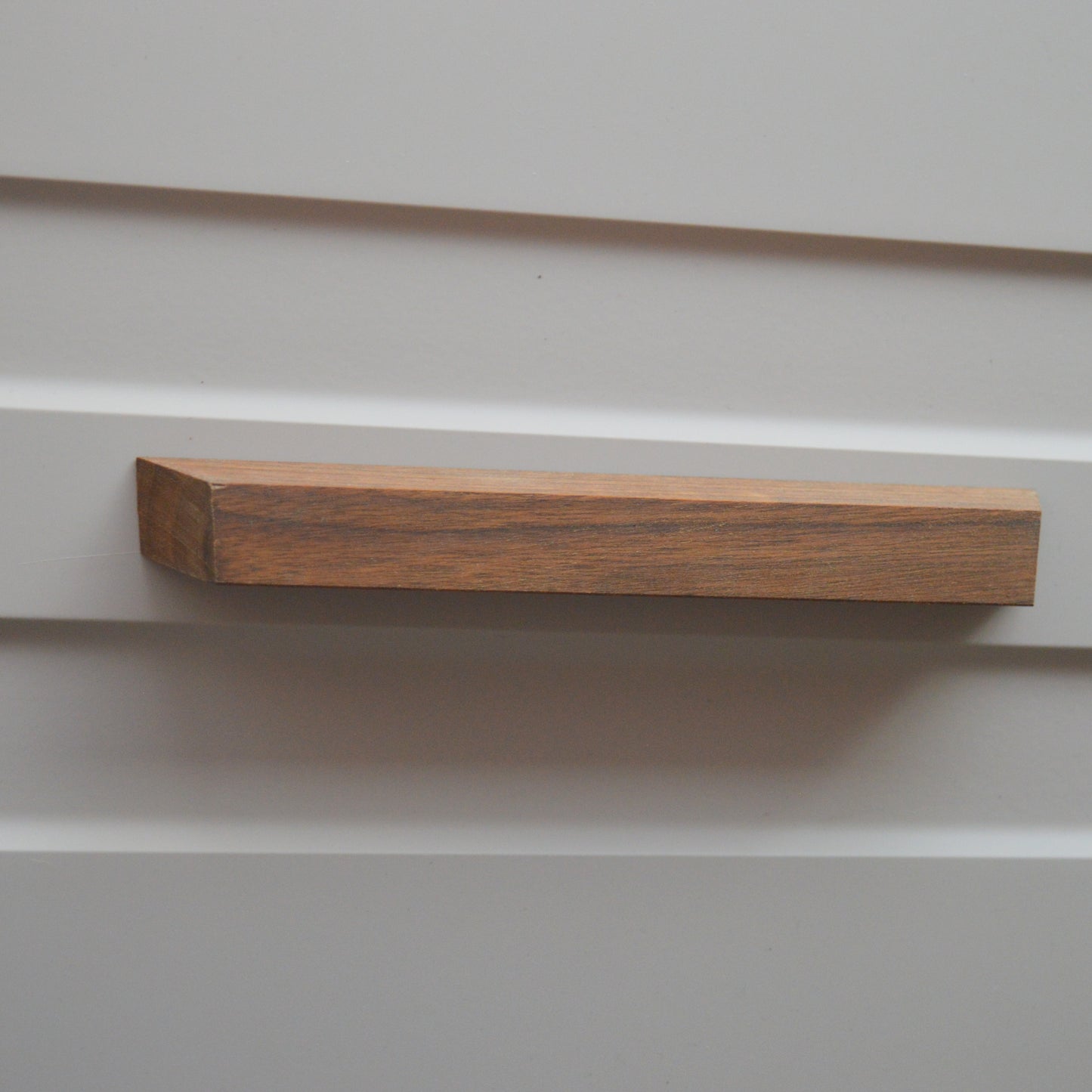 Udine modern Solid Wood furniture handle
