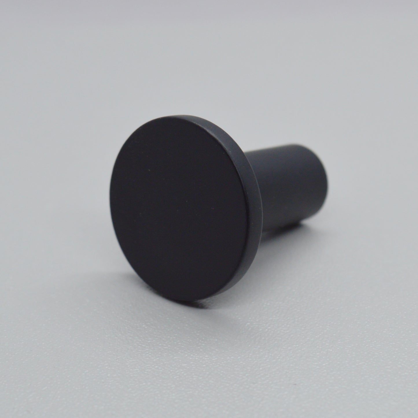 Ellie metal furniture knob