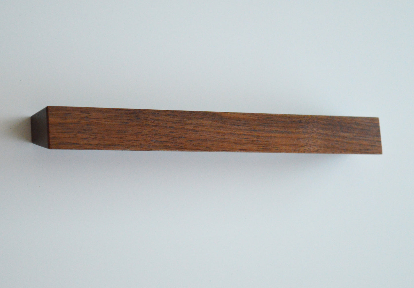 Modena modern Wooden furniture handle, lacquered walnut