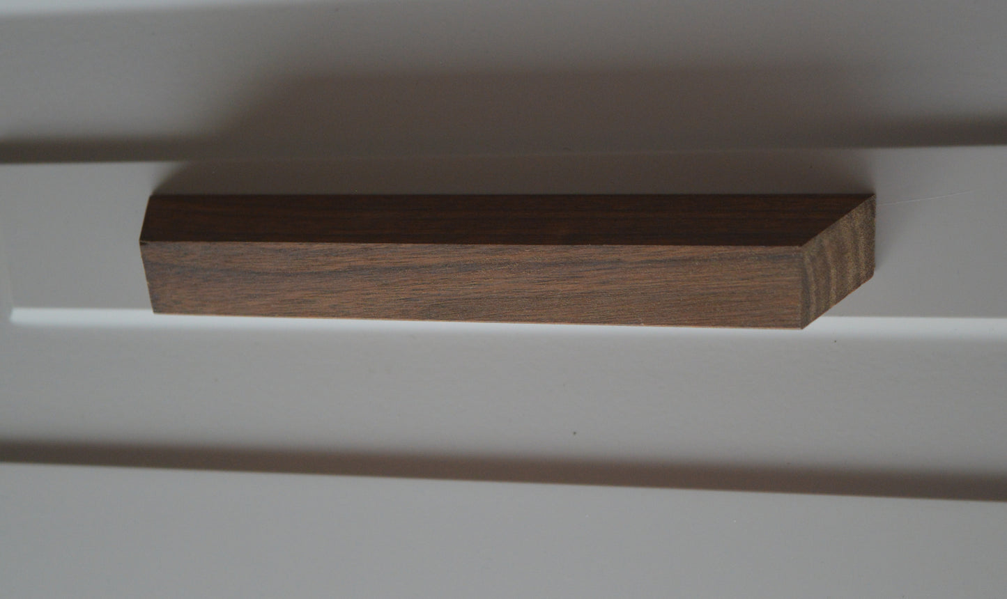 Udine modern Solid Wood furniture handle