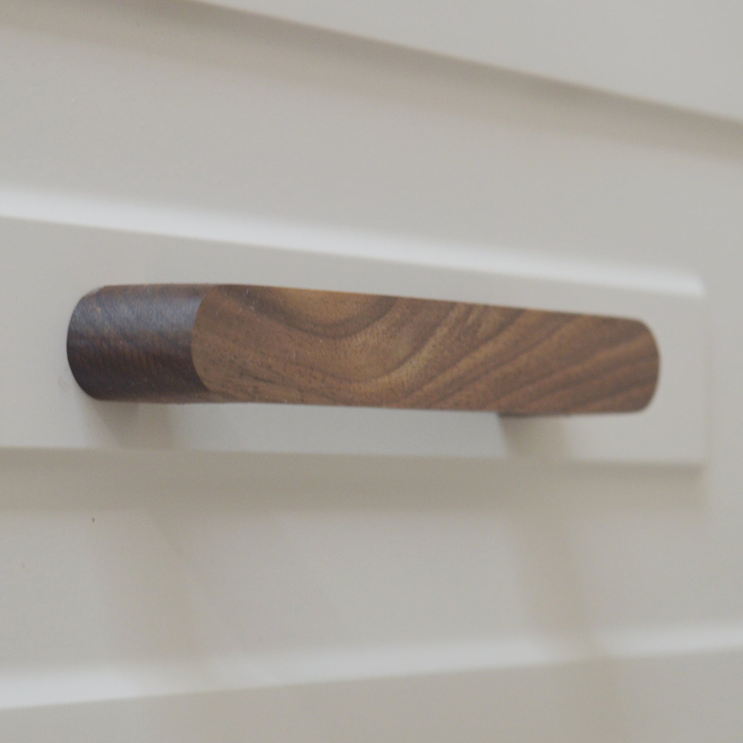 Leland modern Solid Wood furniture handle