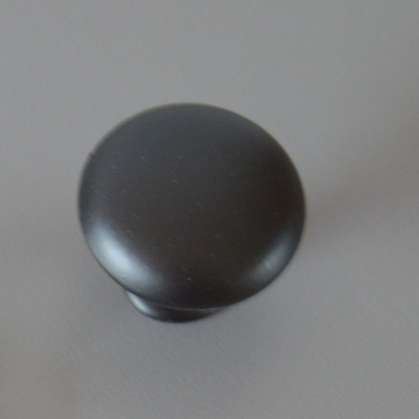 15.337 Rund furniture knob Classic metal furniture knob