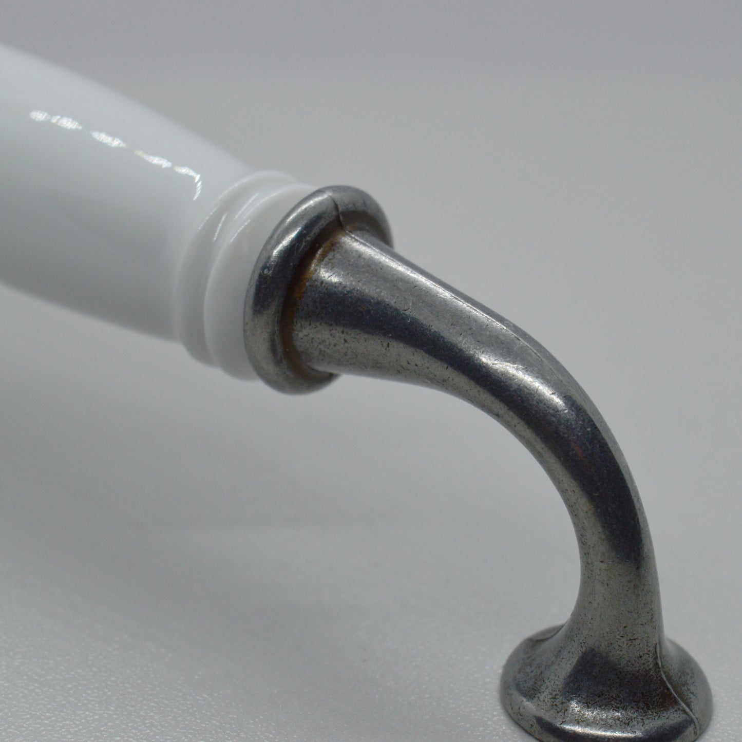 LIMOGES Metal-porcelain furniture handle