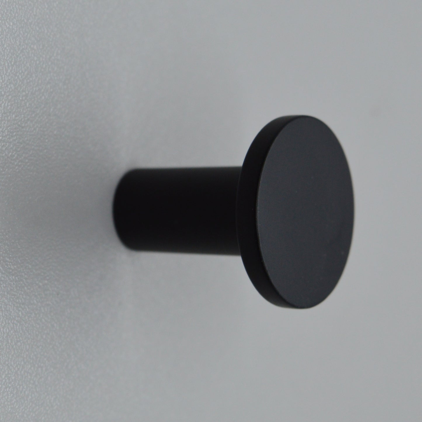 Ellie metal furniture knob