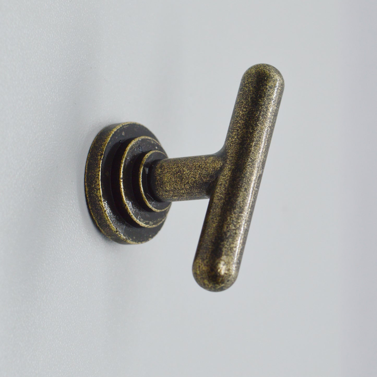 Hugo KNOB Classic metal furniture handle