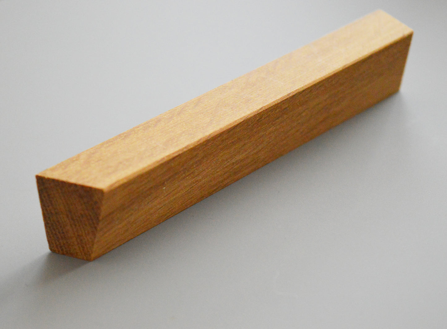 Cortona modern Wooden furniture handle, oiled wood