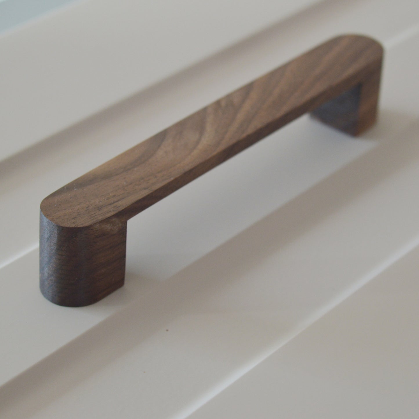Leland modern Solid Wood furniture handle