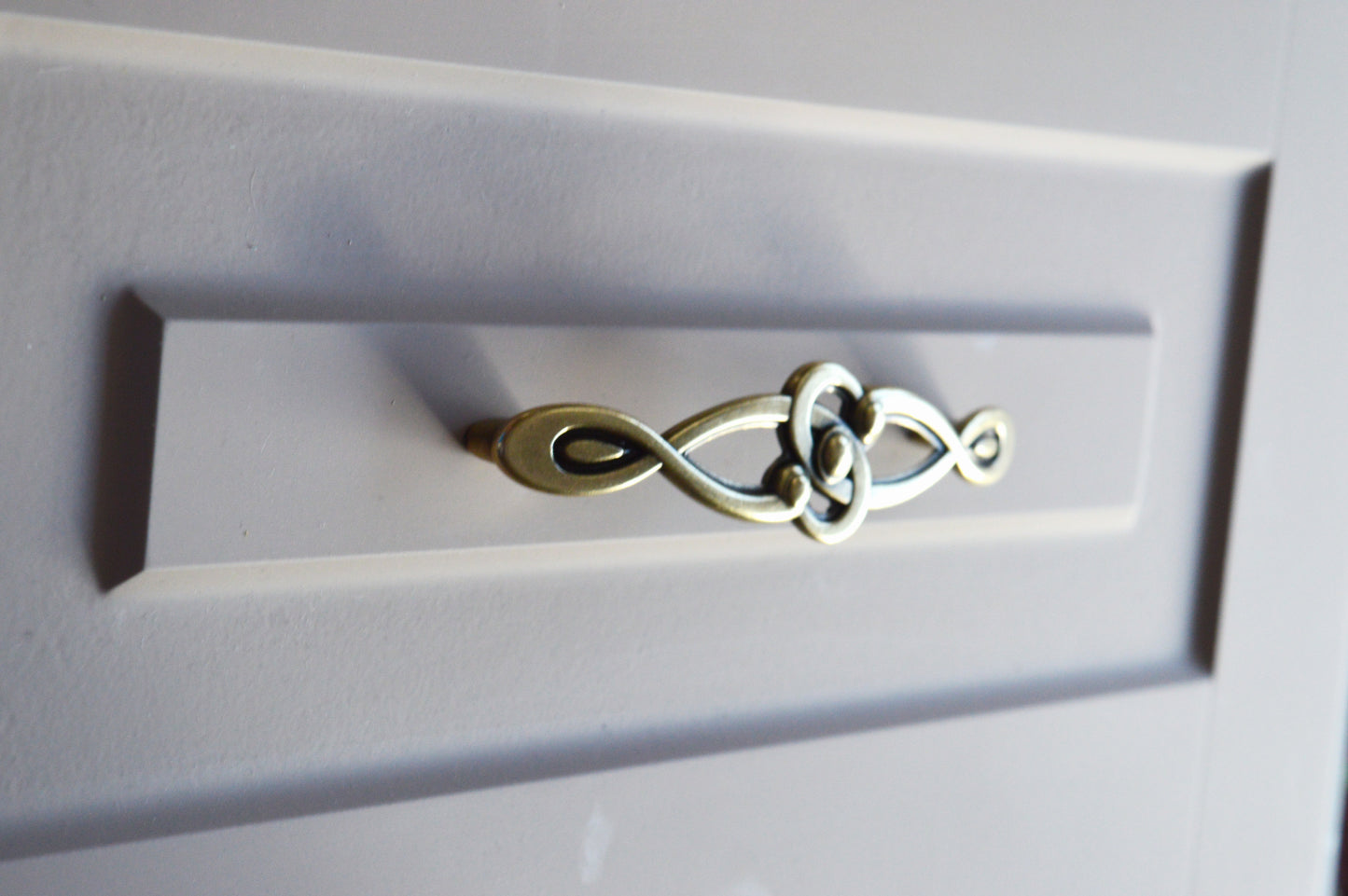 15.193.128  Furniture handels Classic metal handles