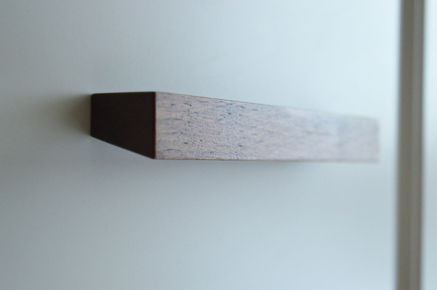Modena modern Wooden furniture handle, lacquered walnut