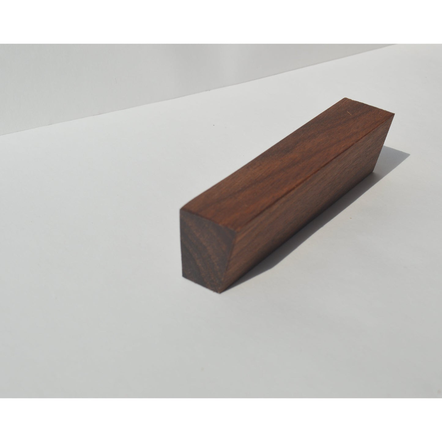 Lucca modern Wooden furniture handle, oiled walnut