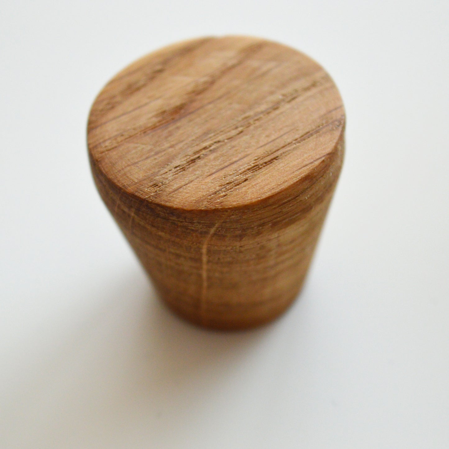 Oslo solid wood furniture knob