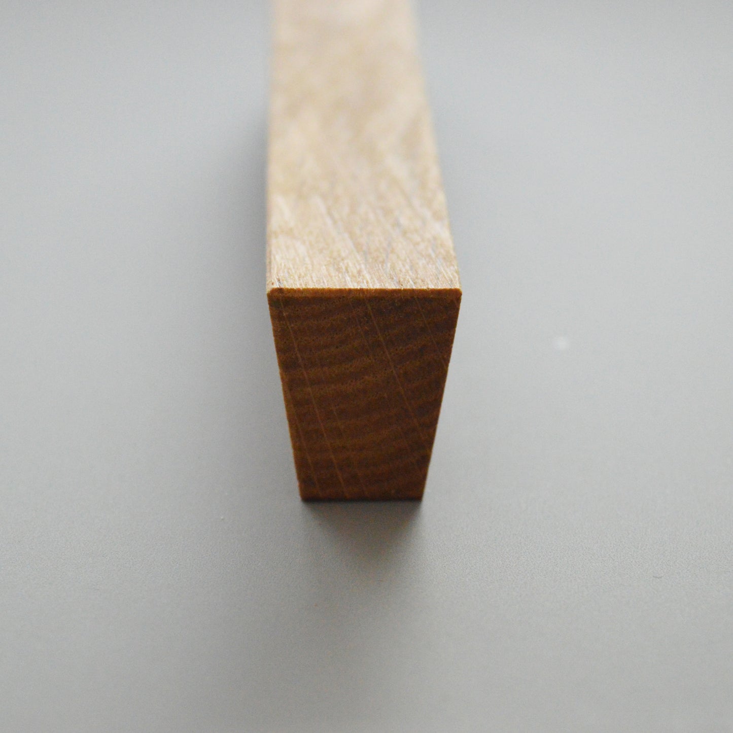 Salermo solid wood furniture handle