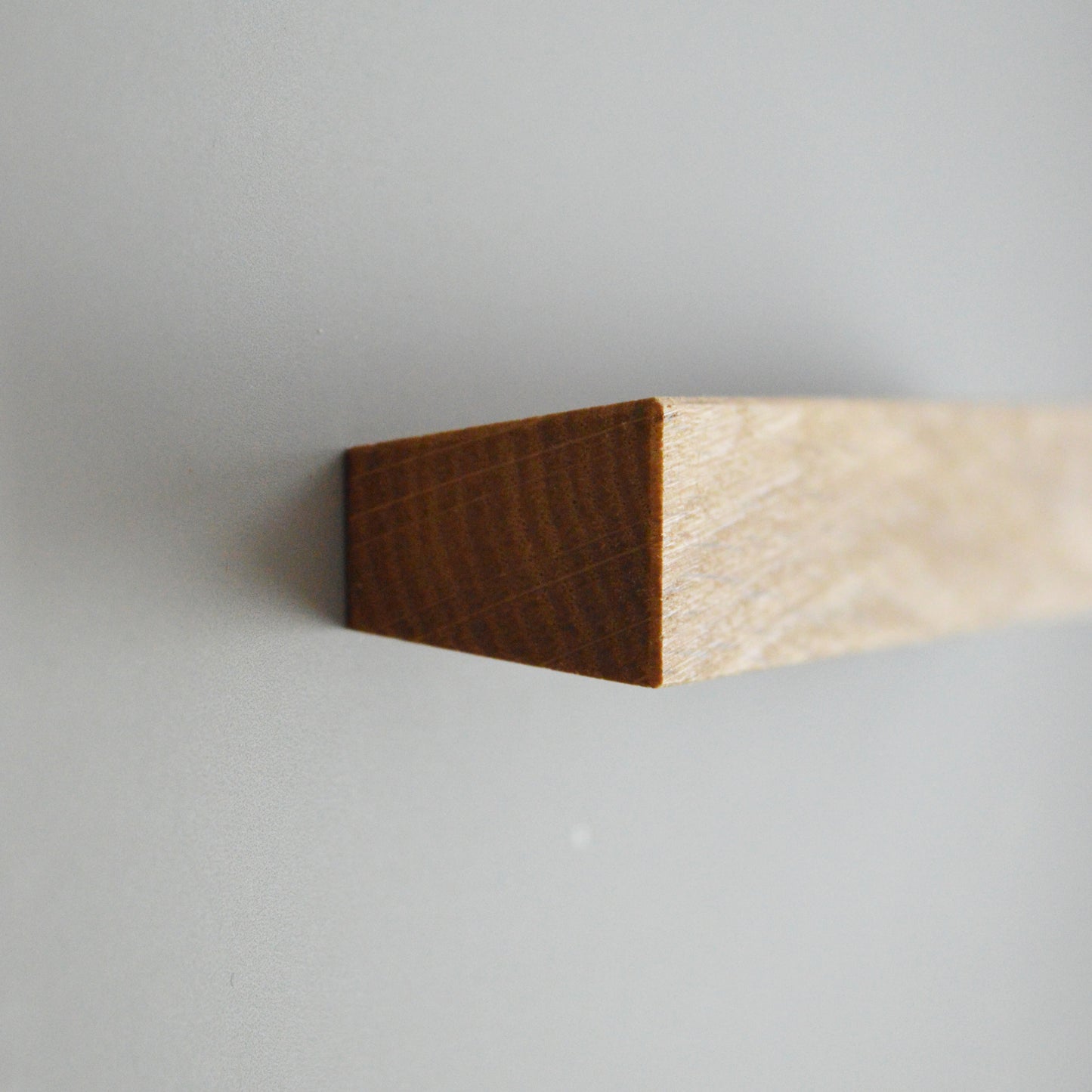 Salermo solid wood furniture handle
