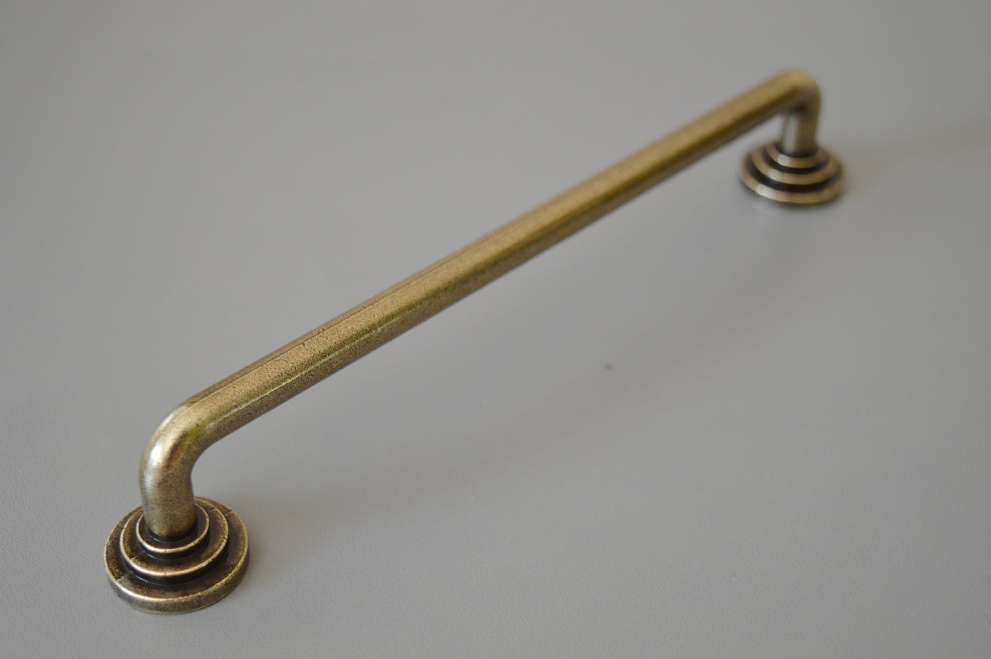 Hugo Classic metal furniture handle