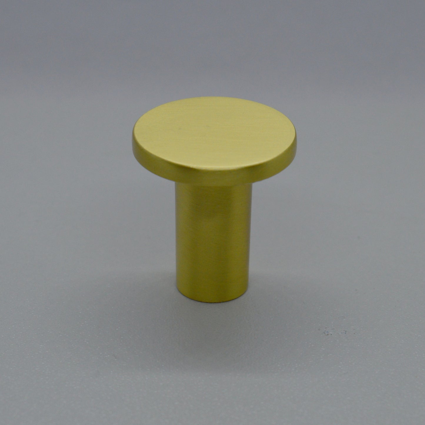 Ellie metal furniture knob