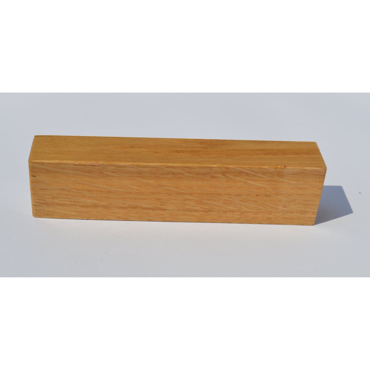 Imola solid wood furniture handle – natural elegance, lacquered oak