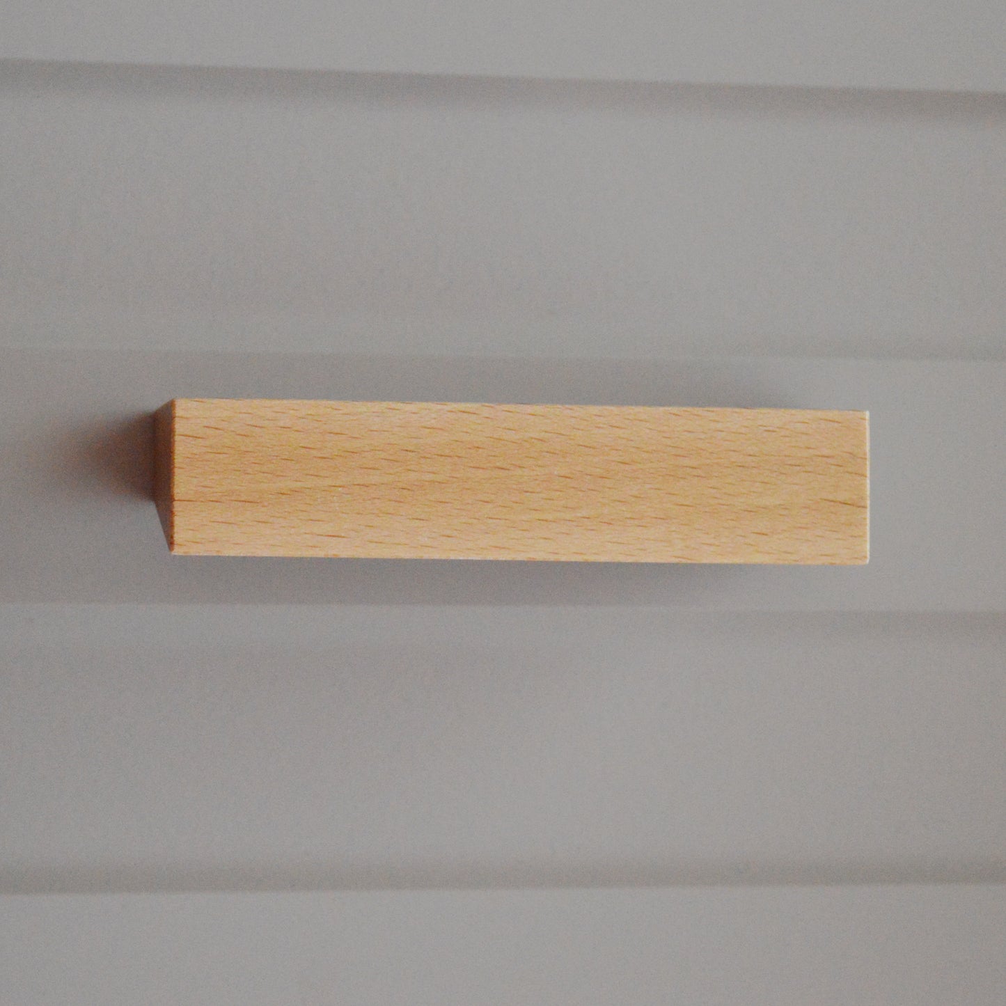 Ravenna modern Wooden furniture handle, lacquered beech