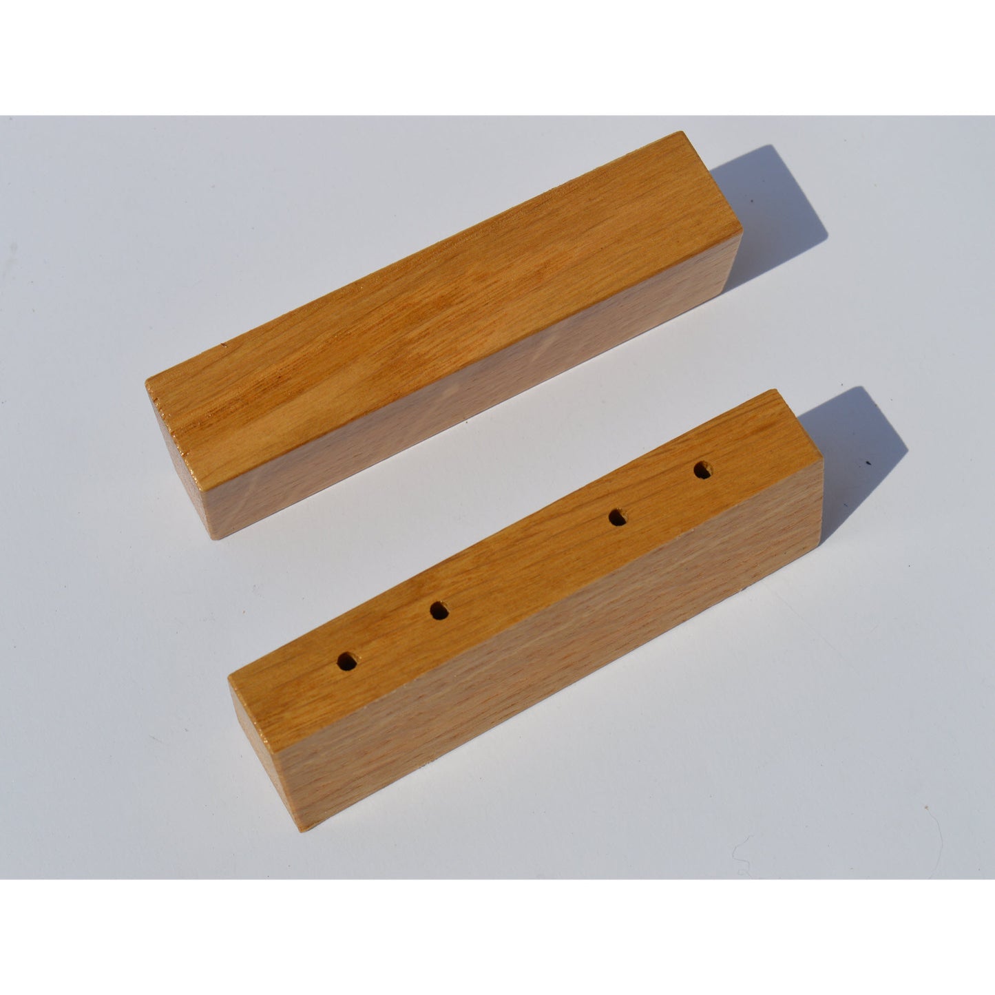 Imola solid wood furniture handle – natural elegance, lacquered oak